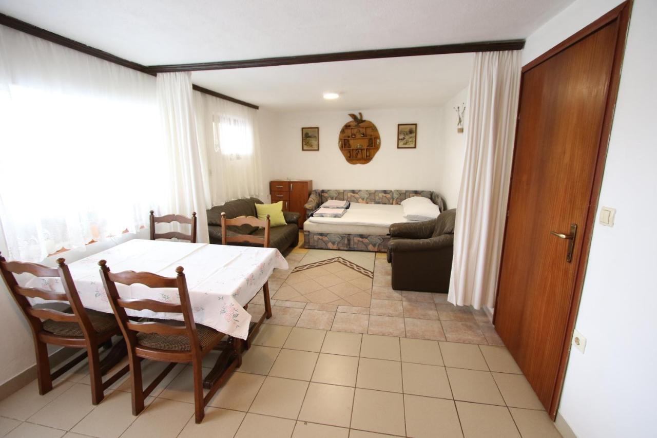 Apartments Kata Sibenik Exterior photo
